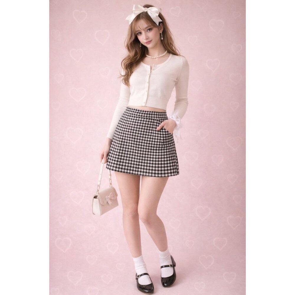 Urban Outfitters Gingham Mini Skirt Black White Check A-Line Pockets Stretch M